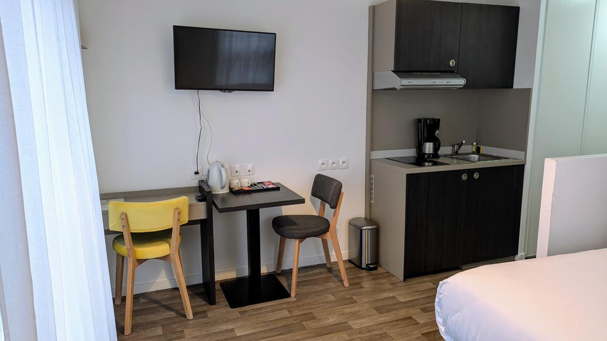 Appart Hotel Odalys City Paris Levallois מראה חיצוני תמונה